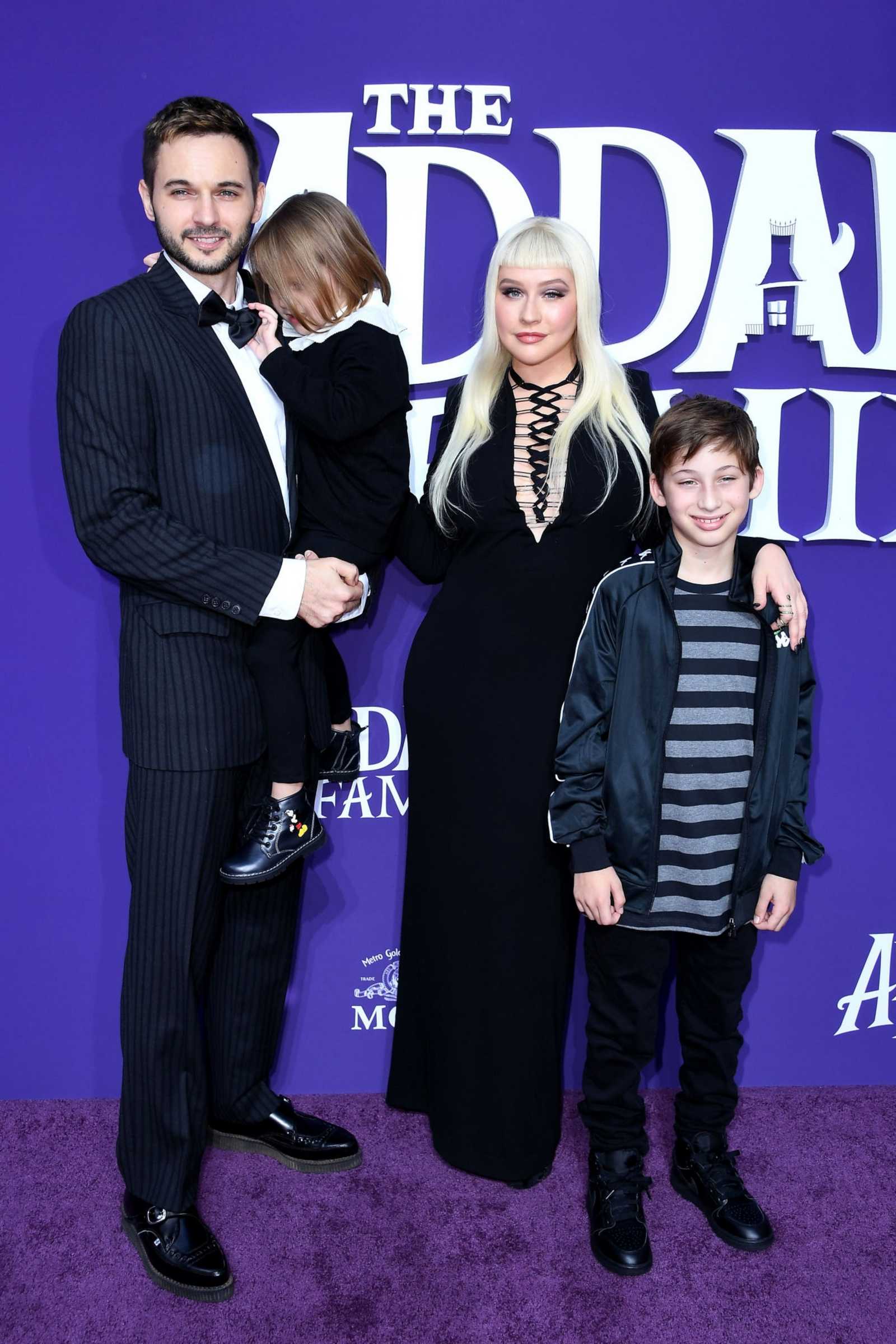 Christina_Aguilera_-_The_Addams_Family_Premiere__in_Los_Angeles_-_October_062C_2019-13.jpg