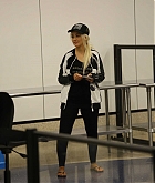 Christina_Aguilera_-_At_LAX_Airport_in_Los_Angeles_on_September_3-22.jpg