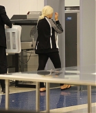 Christina_Aguilera_-_At_LAX_Airport_in_Los_Angeles_on_September_3-25.jpg