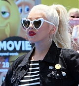 Christina_Aguilera_-__Emoji__Premiere_in_Los_Angeles_on_July_23-51.jpg