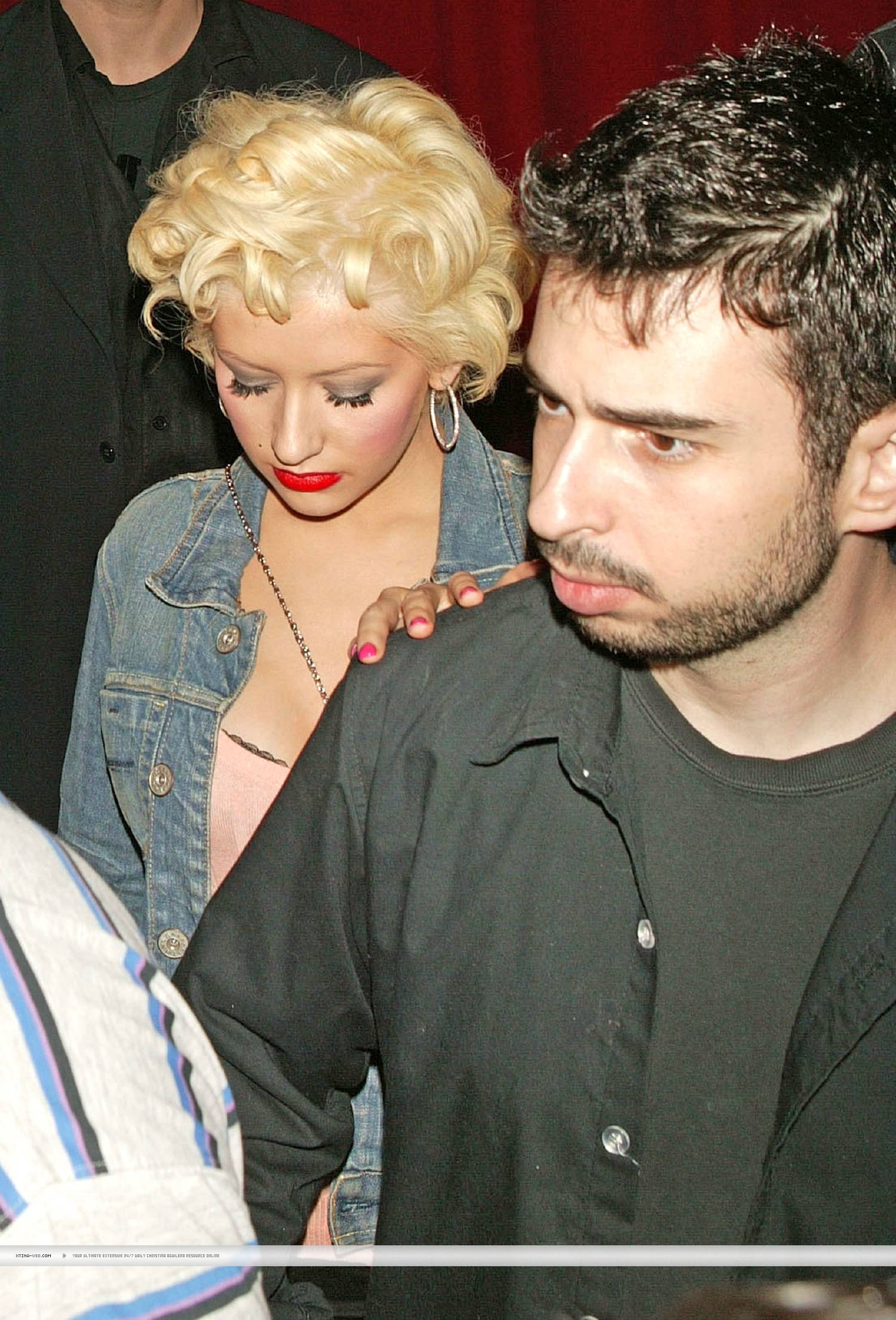 01.jpg