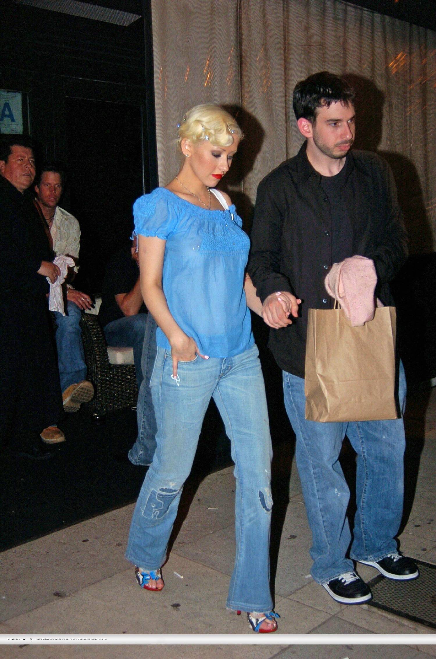 09.jpg