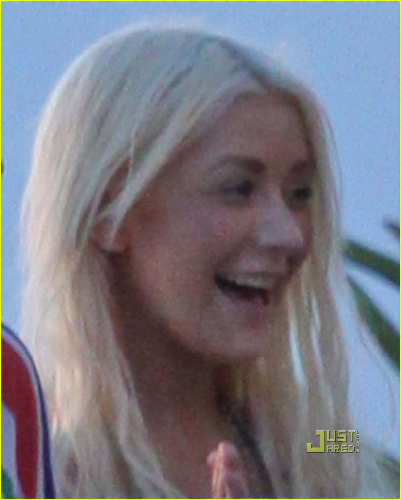 03.jpg