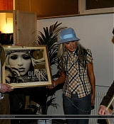 09.jpg