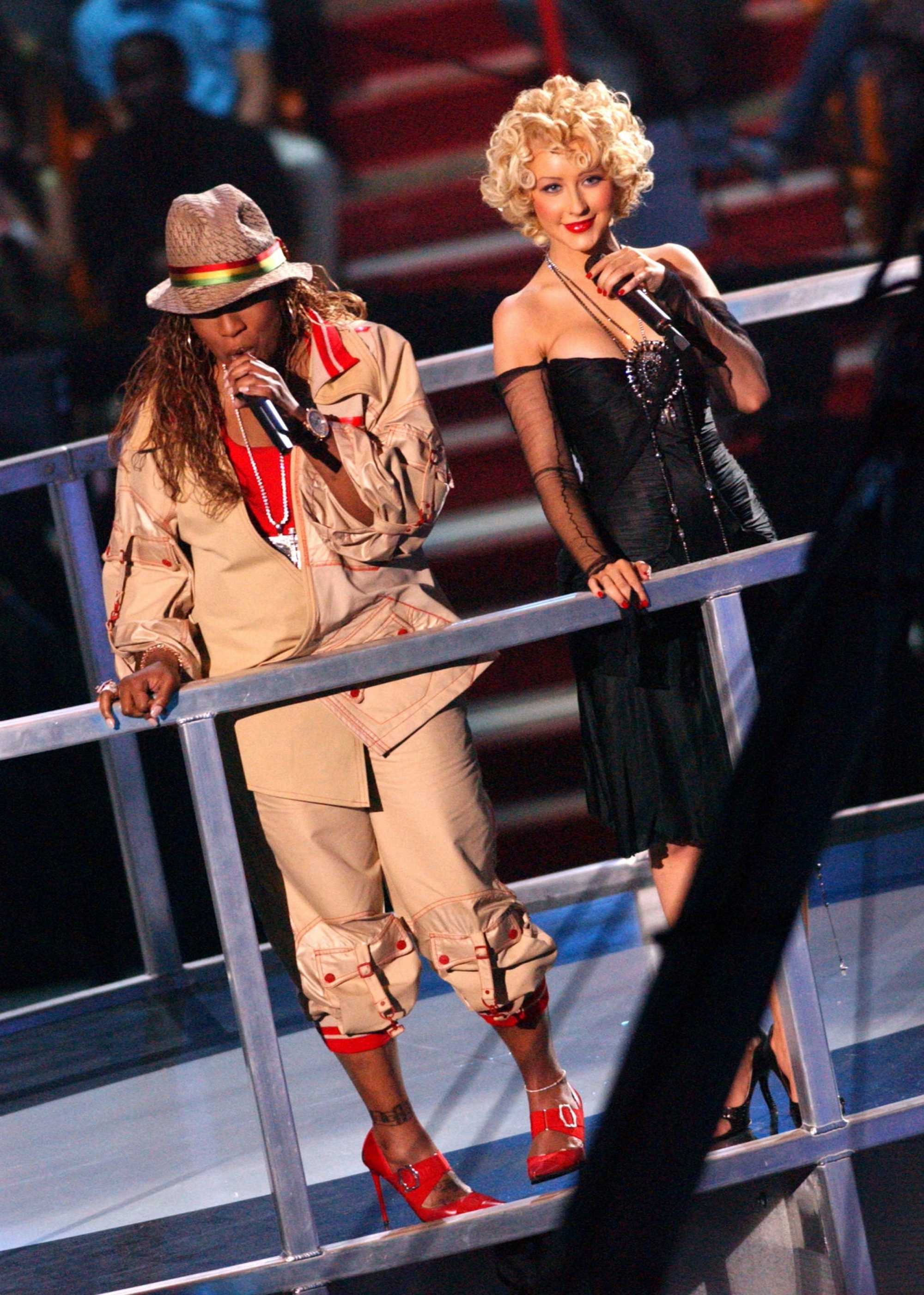 2004_MTV_Video_Music_Awards_Show_283129.jpg
