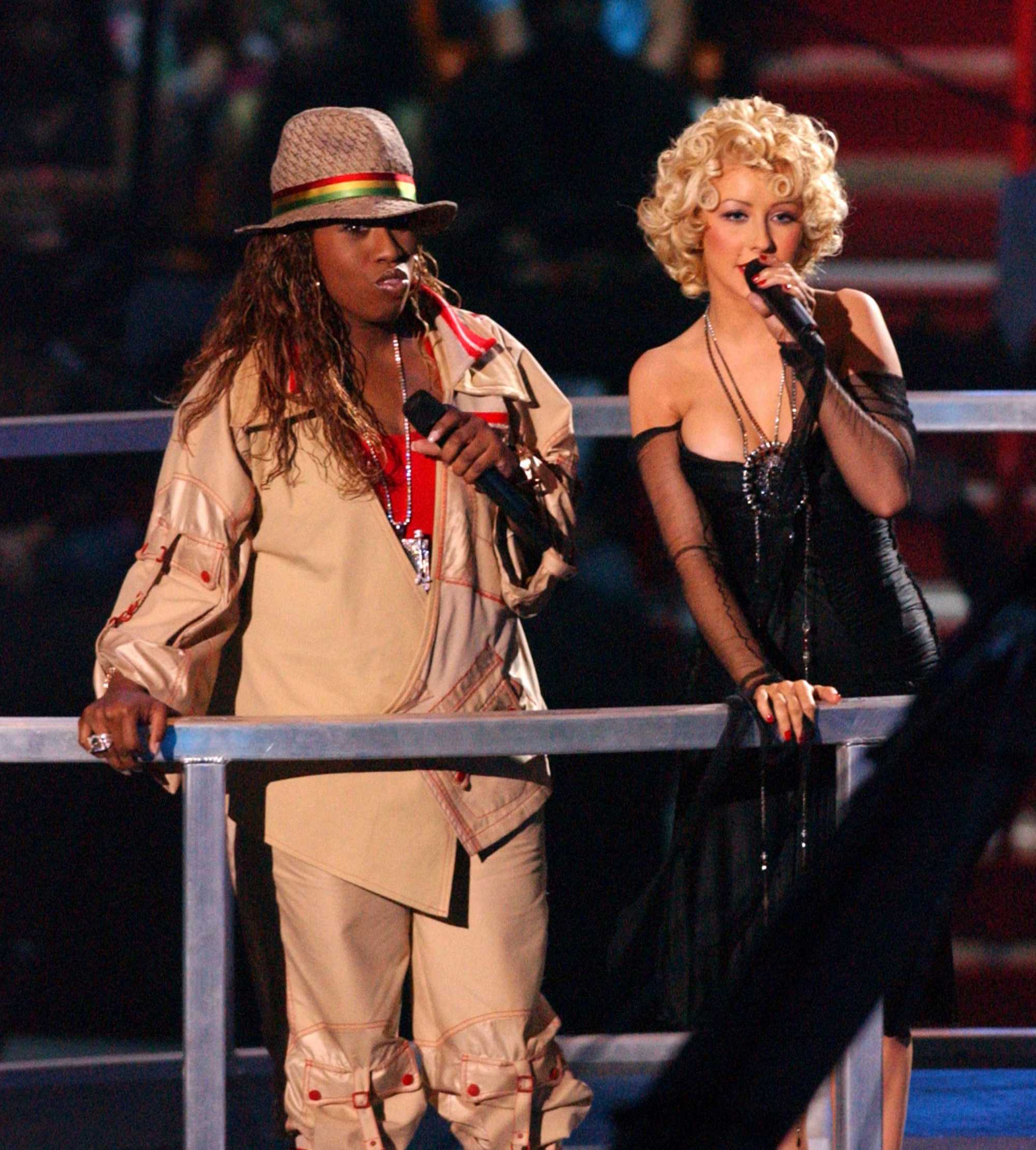 2004_MTV_Video_Music_Awards_Show_283229.jpg