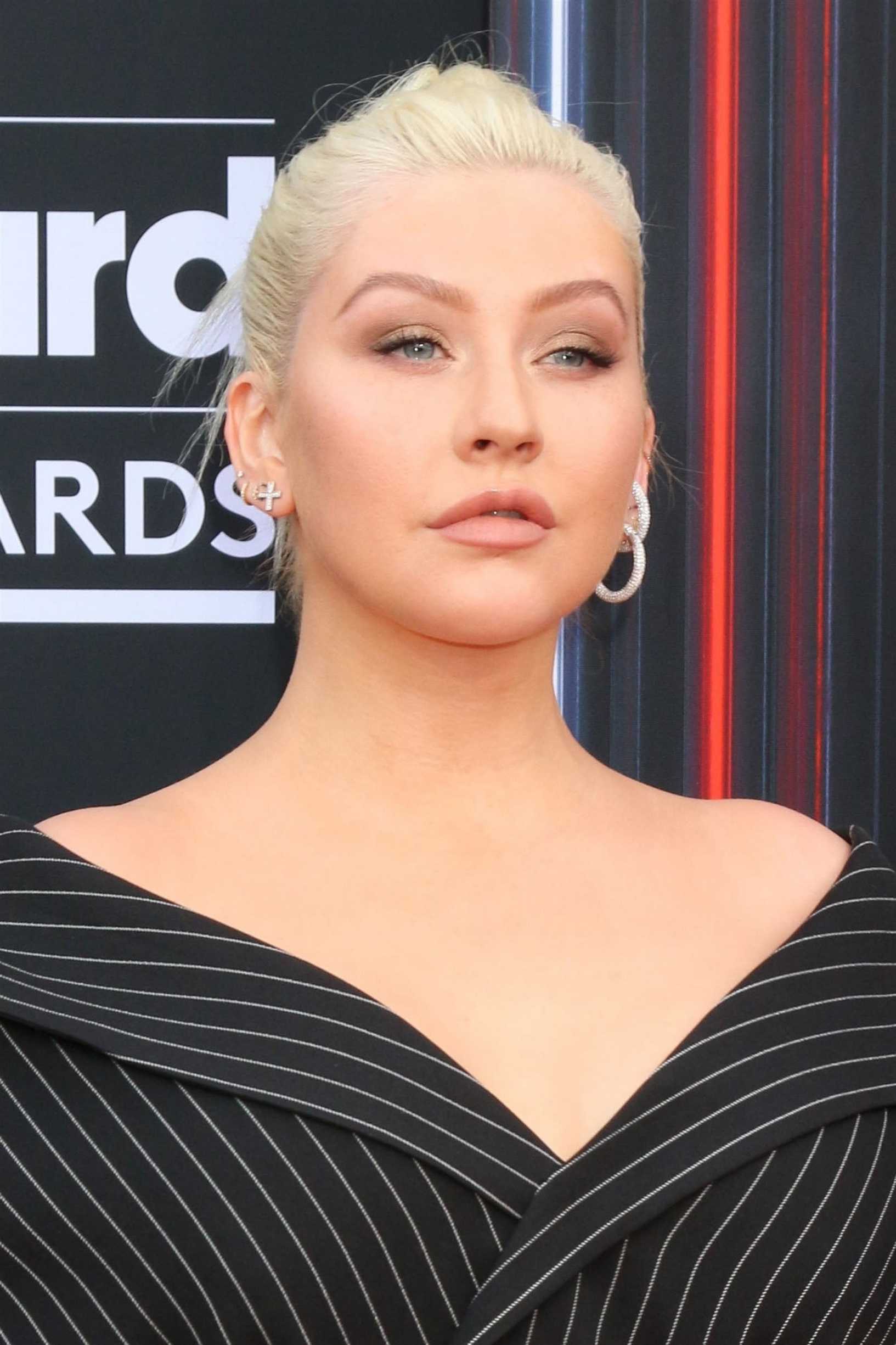 2018_Billboard_Music_Awards_-_May_20-16.jpg
