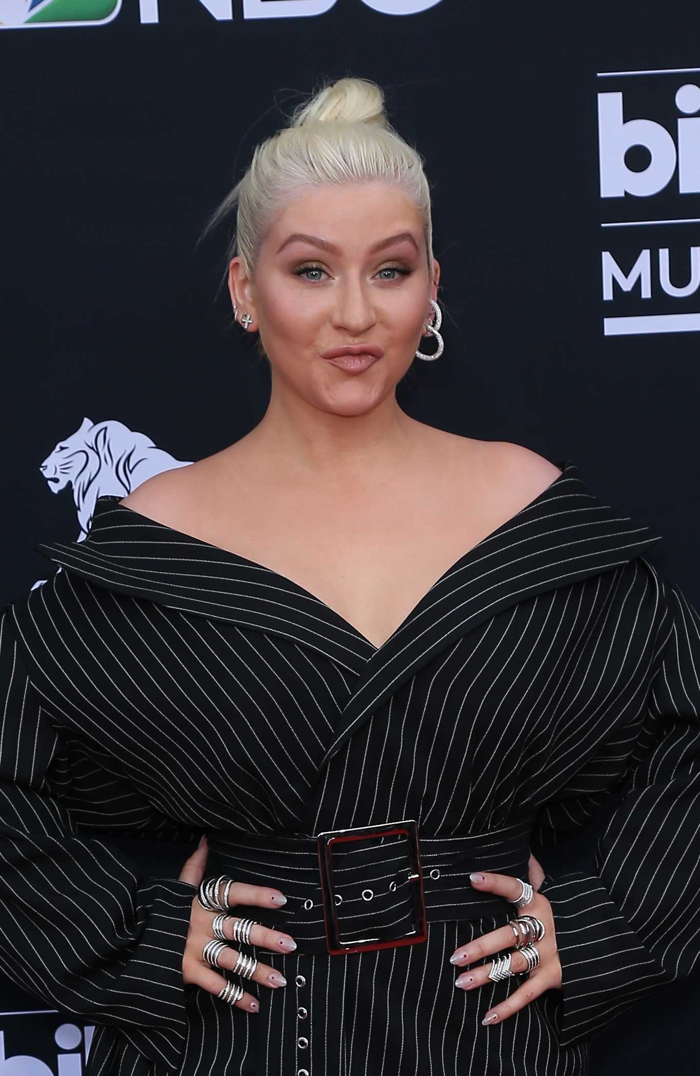 2018_Billboard_Music_Awards_-_May_20-27.jpg