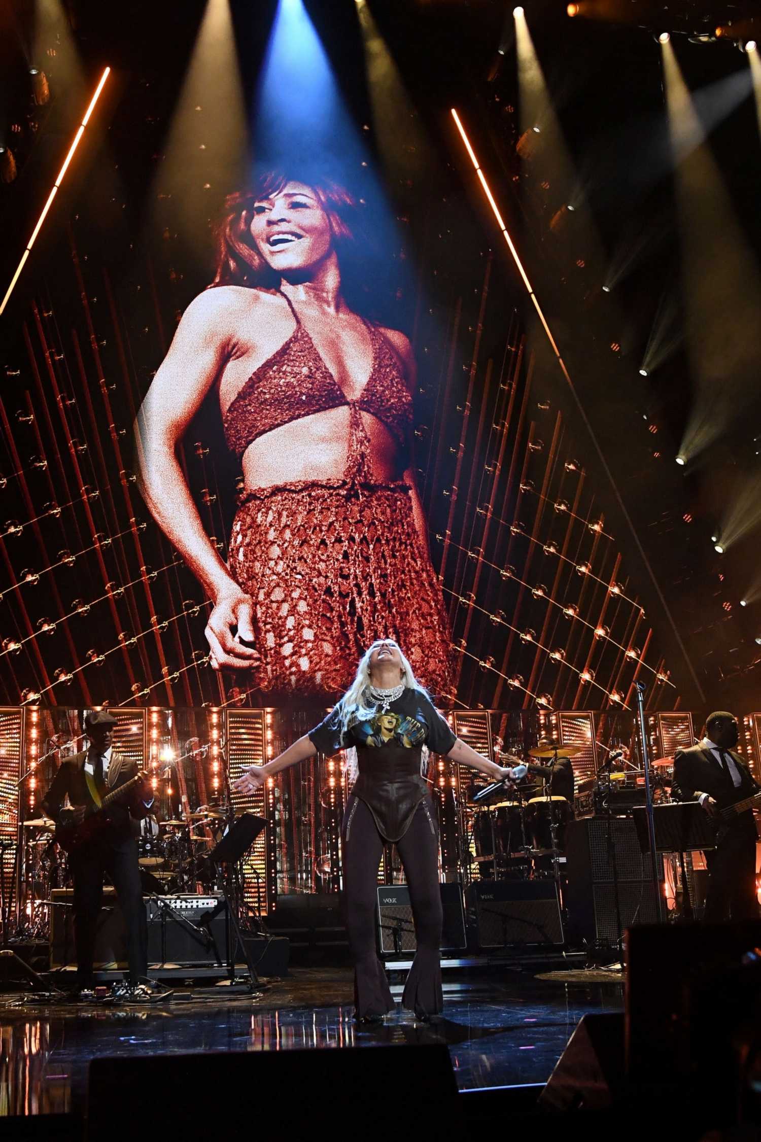 36th_Annual_Rock___Roll_Hall_Of_Fame_Induction_Ceremony_-_October_30_281729.jpg