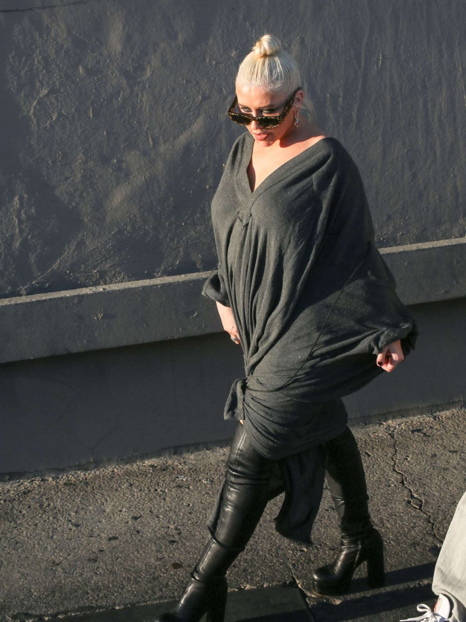 5B10326893685D_Celebrity_Sightings_In_Los_Angeles_-_September_122C_2018.jpg