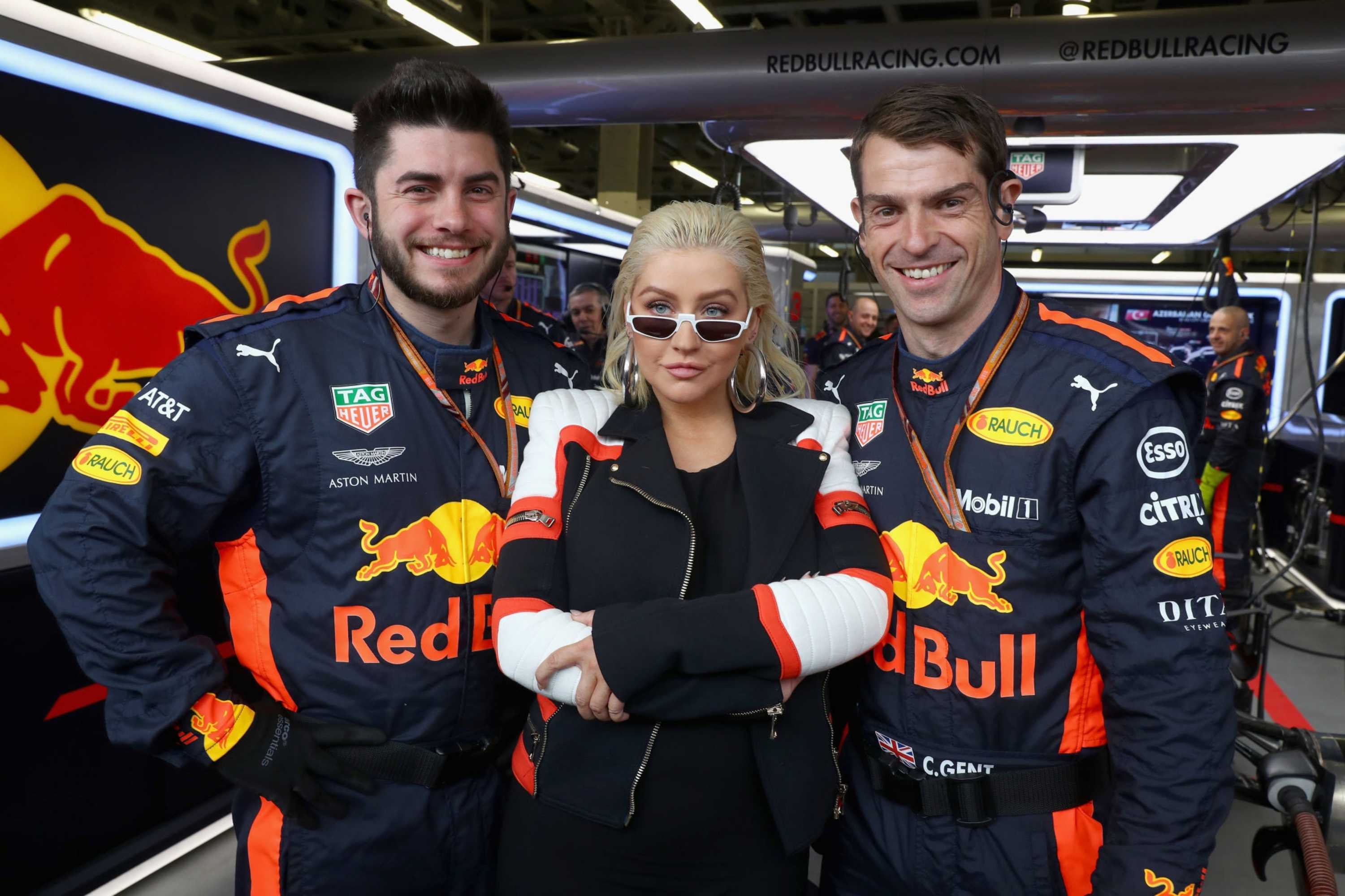 Azerbaijan_F1_Grand_Prix_-_April_29-07.jpg