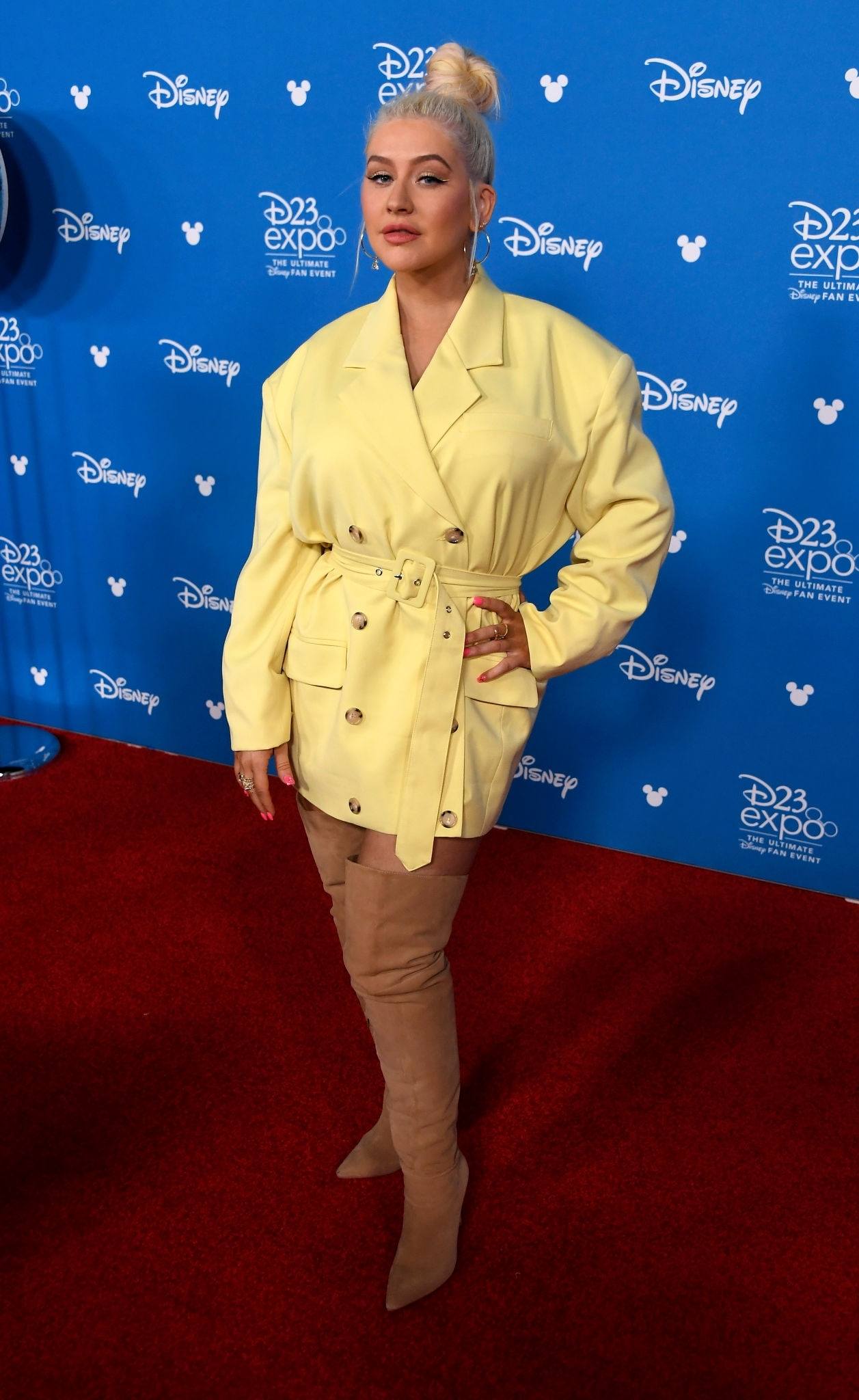 Christina_Aguilera_-_D23_Disney_2B_event_at_Anaheim_Convention_Center_on_August_232C_2019_in_Anaheim2C_CA-05.jpg
