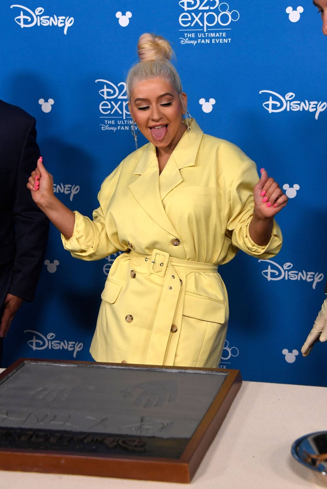 Christina_Aguilera_-_D23_Disney_2B_event_at_Anaheim_Convention_Center_on_August_232C_2019_in_Anaheim2C_CA-17.jpg
