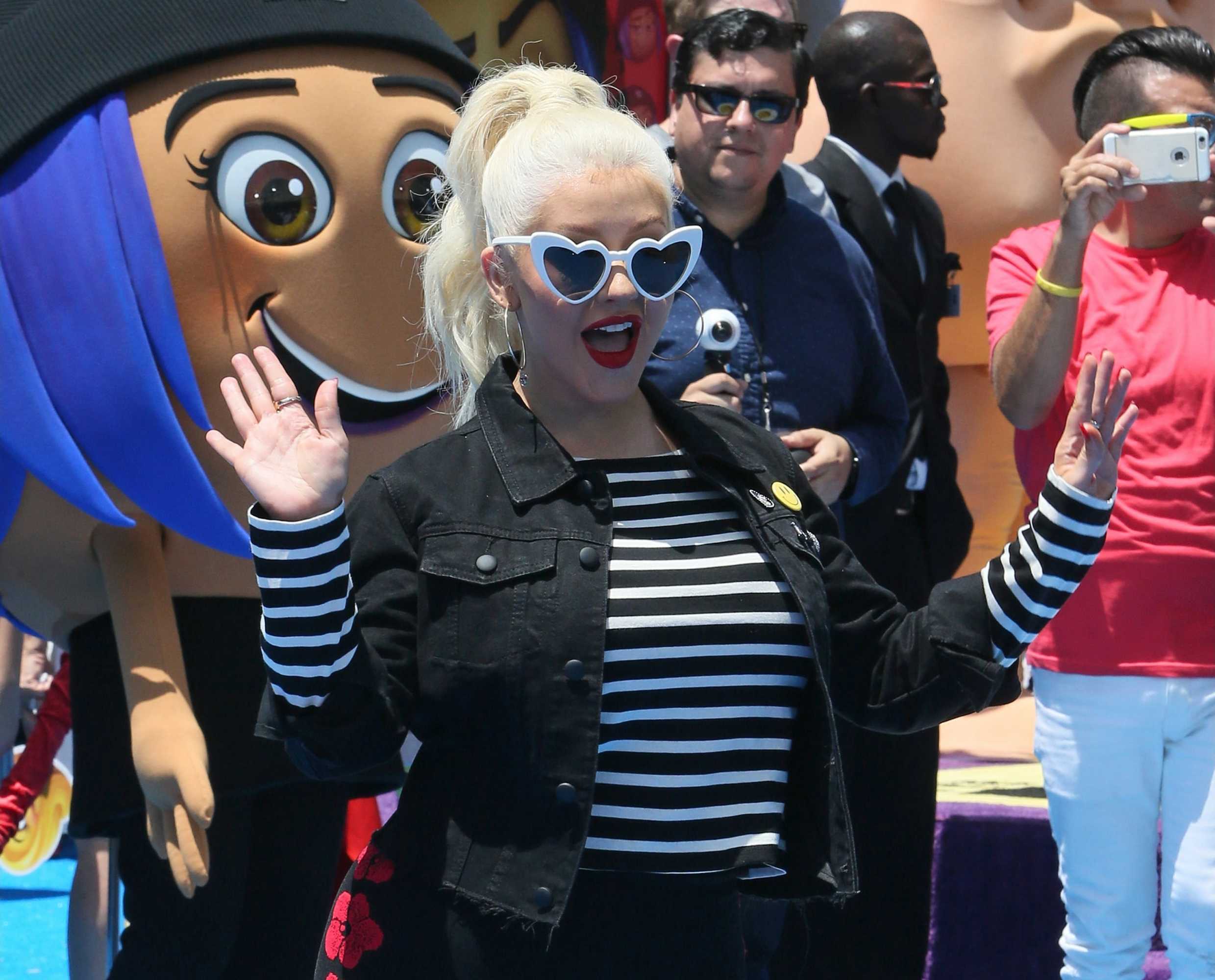 Christina_Aguilera_-__Emoji__Premiere_in_Los_Angeles_on_July_23-61.jpg