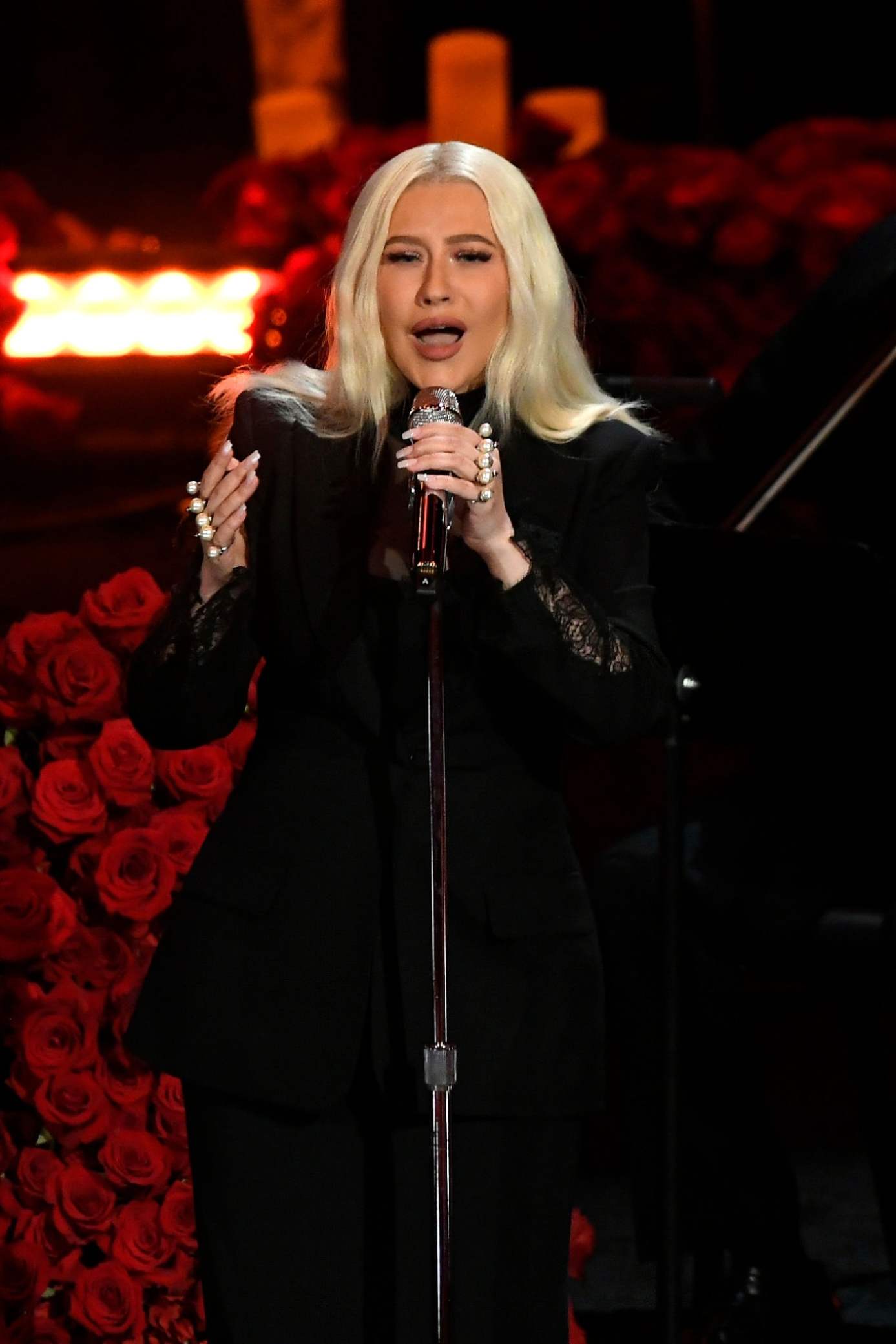 Christina Aguilera sings ‘Ave Maria’ at Kobe & Gia Bryant memorial