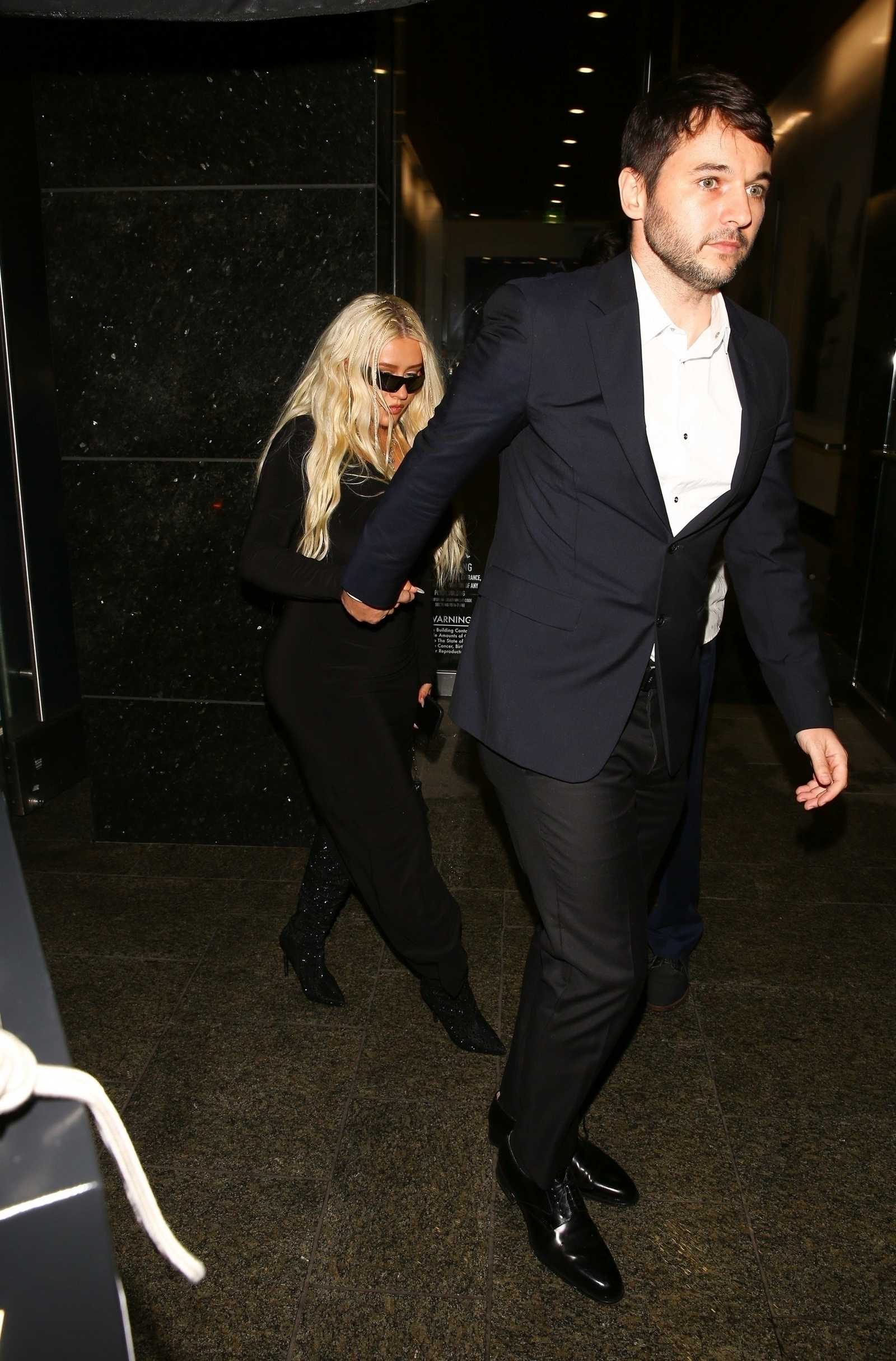 Christina_Aguilera_and_Matthew_Rutler_leaving_dinner_at_Avra_Restaurant_in_Beverly_Hills_-_September_102C_202216.jpg