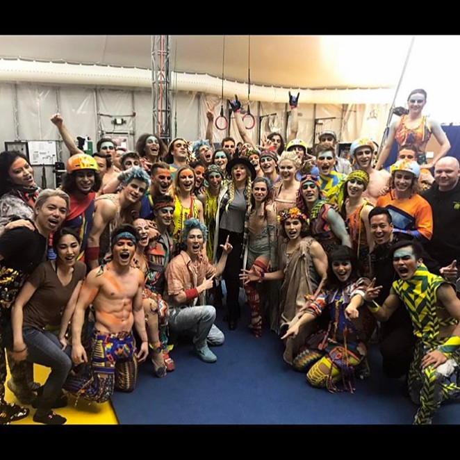 Cirque_du_Soleil_Volta_in_Montreal2C_Canada_-_May_14-05.jpg