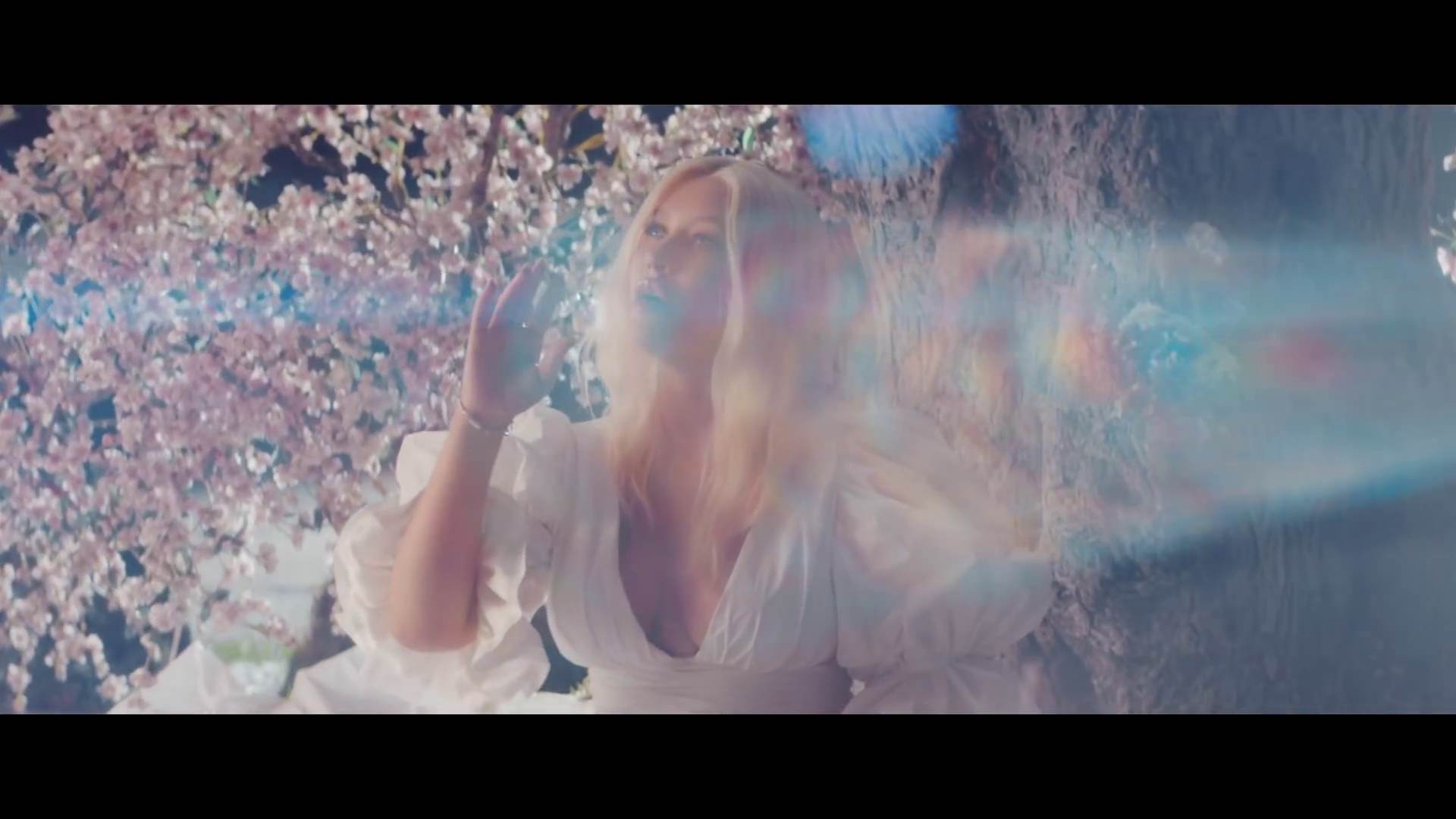 Fall_On_Me_MV-36.jpg