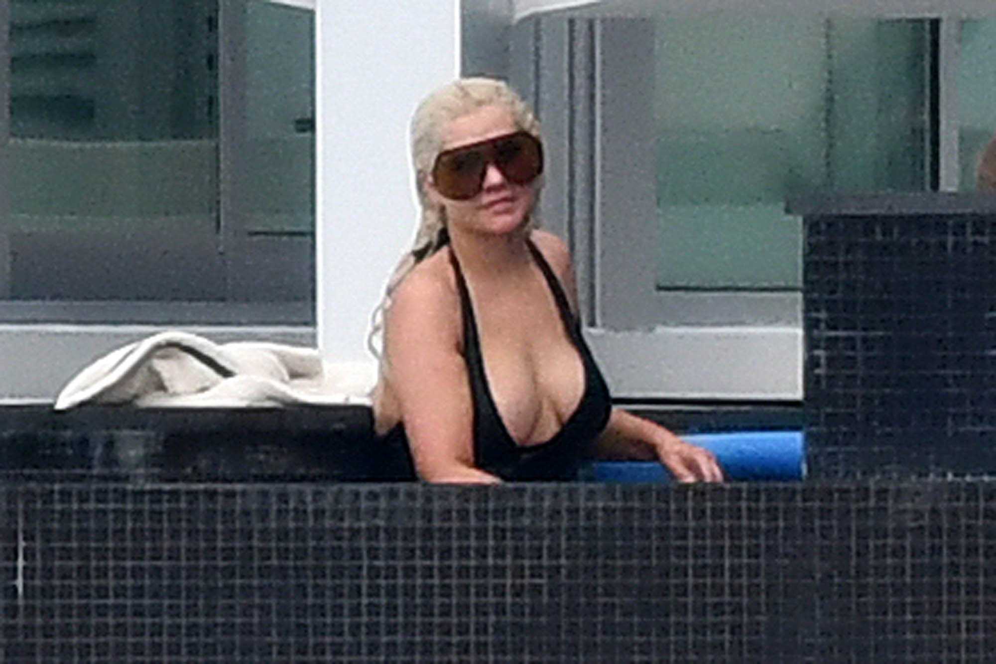 In_Miami_-_February_12_04.jpg