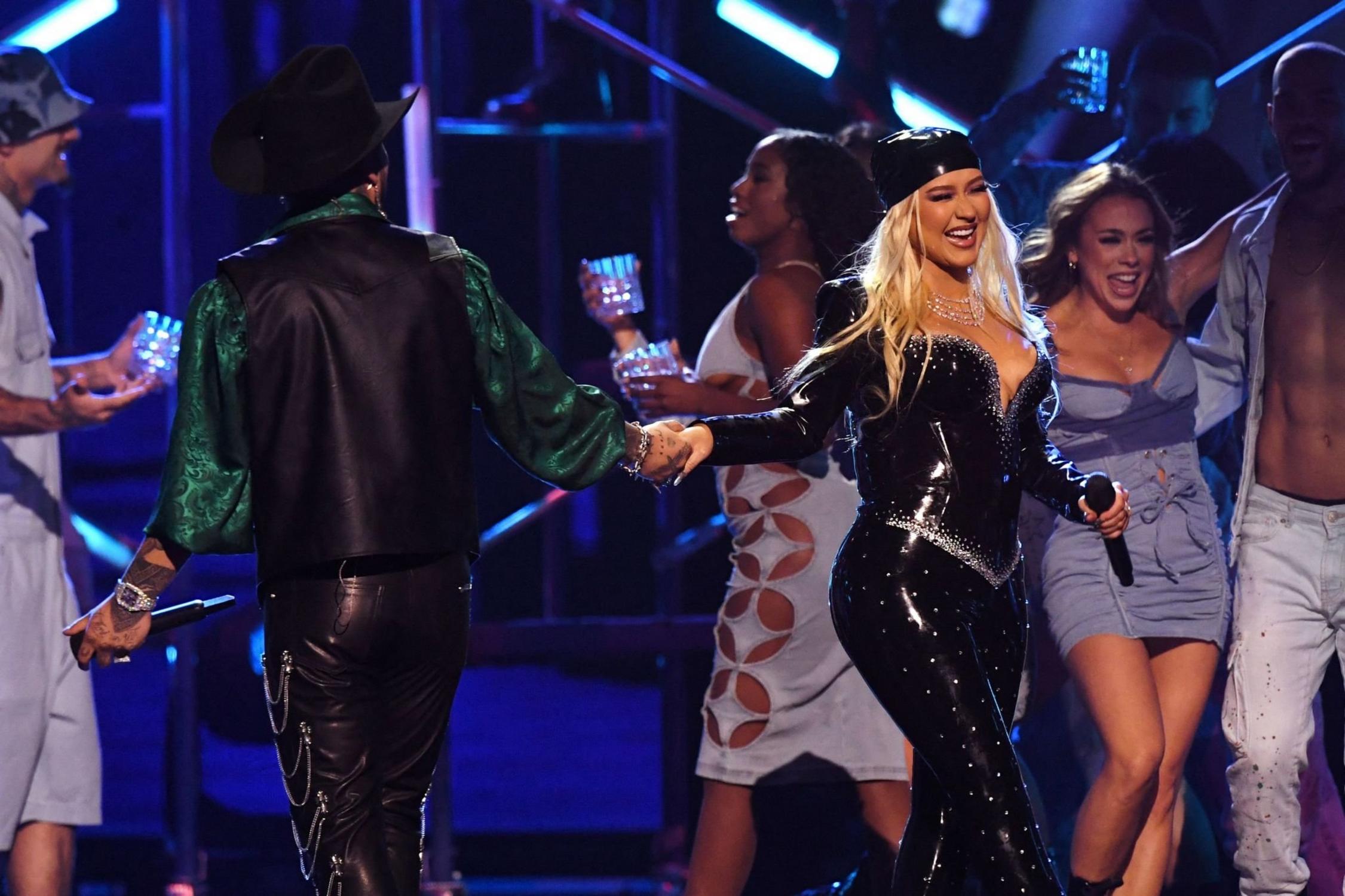 Latin_Grammy_Performance06.jpg