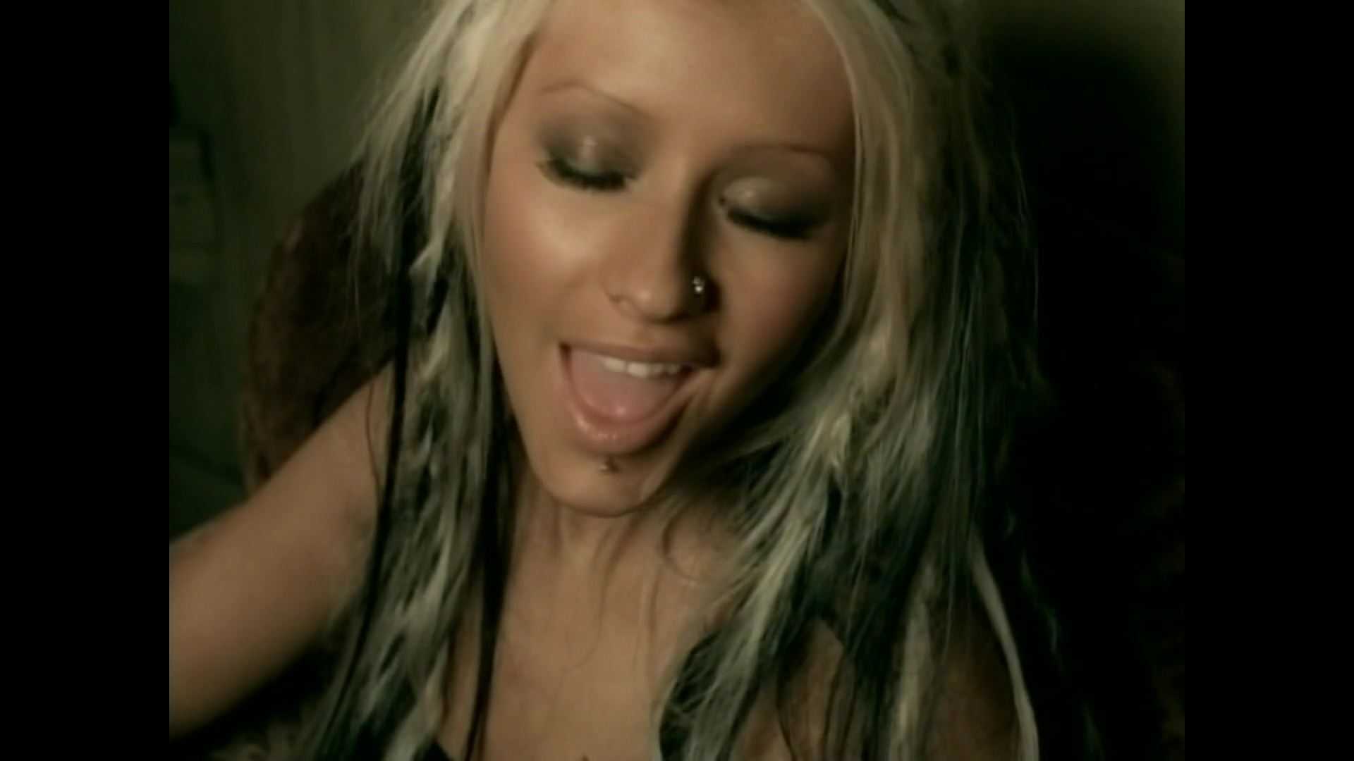 Music_Video_-_Beautiful-30.jpg