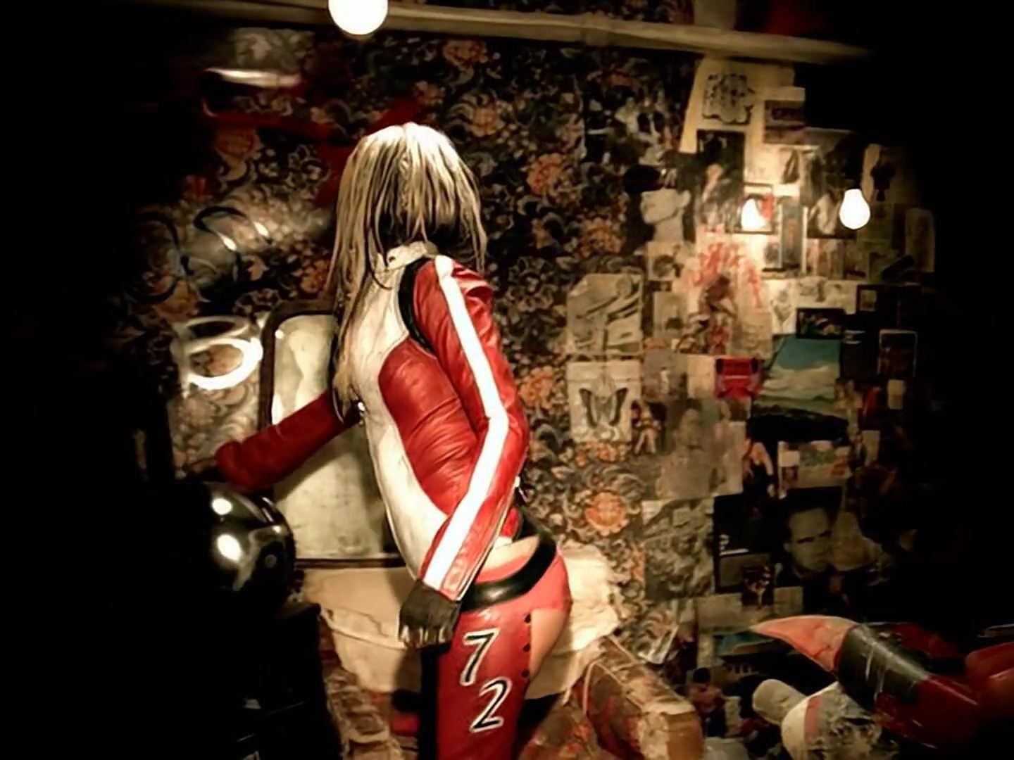 Music_Video_-_Dirrty-01.jpg