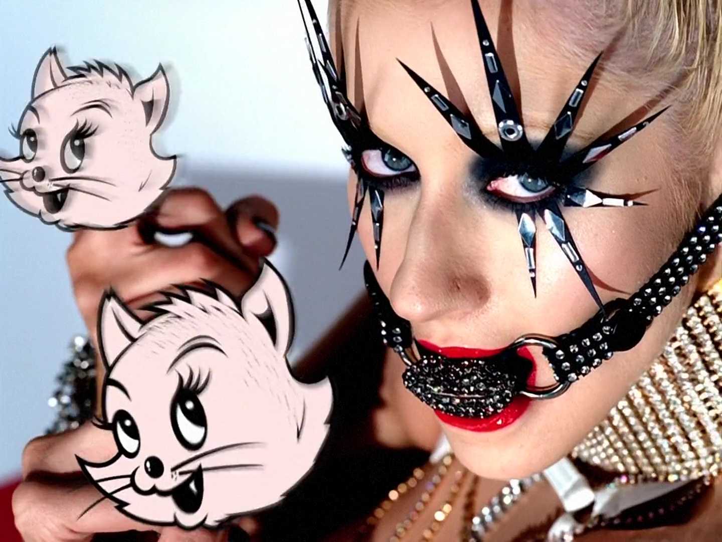 Music_Video_-_Not_myself_tonight-44.jpg