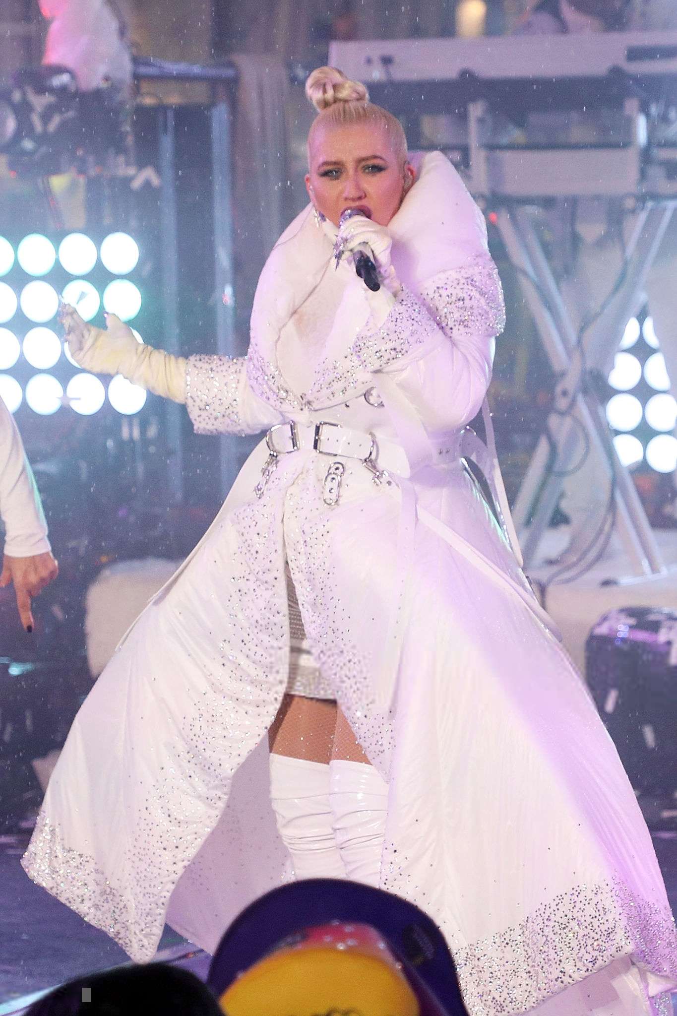 Performing_Dick_Clark_s_New_Year_s_Rockin__Eve_With_Ryan_Seacrest_2019_-_December_31-58.jpg