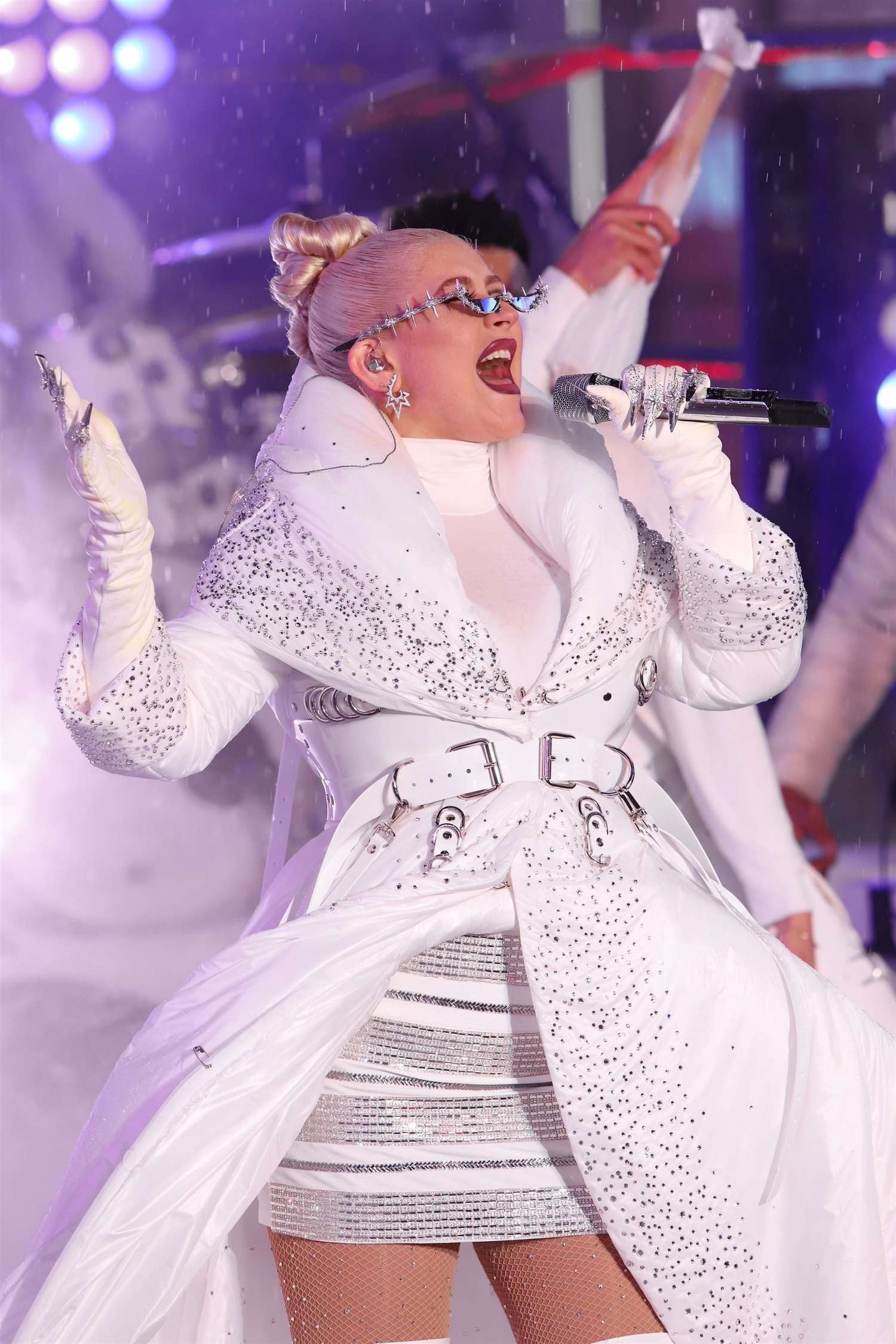 Performing_Dick_Clark_s_New_Year_s_Rockin__Eve_With_Ryan_Seacrest_2019_-_December_31-85.jpg