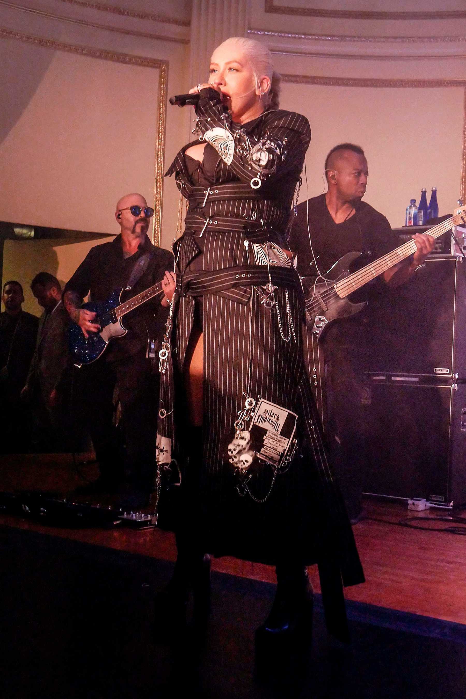 Performing_Harper_s_BAZAAR_Celebrates__ICONS_By_Carine_Roitfeld__-_September_7-39.jpg