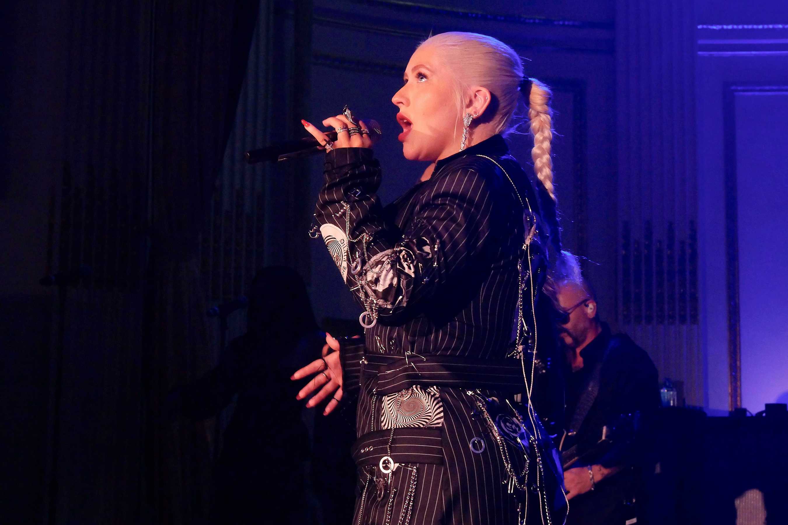 Performing_Harper_s_BAZAAR_Celebrates__ICONS_By_Carine_Roitfeld__-_September_7-48.jpg