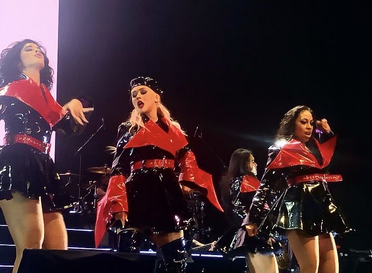 Performing_Ziggo_Dome_in_Amsterdam2C_Netherlands-04.jpg
