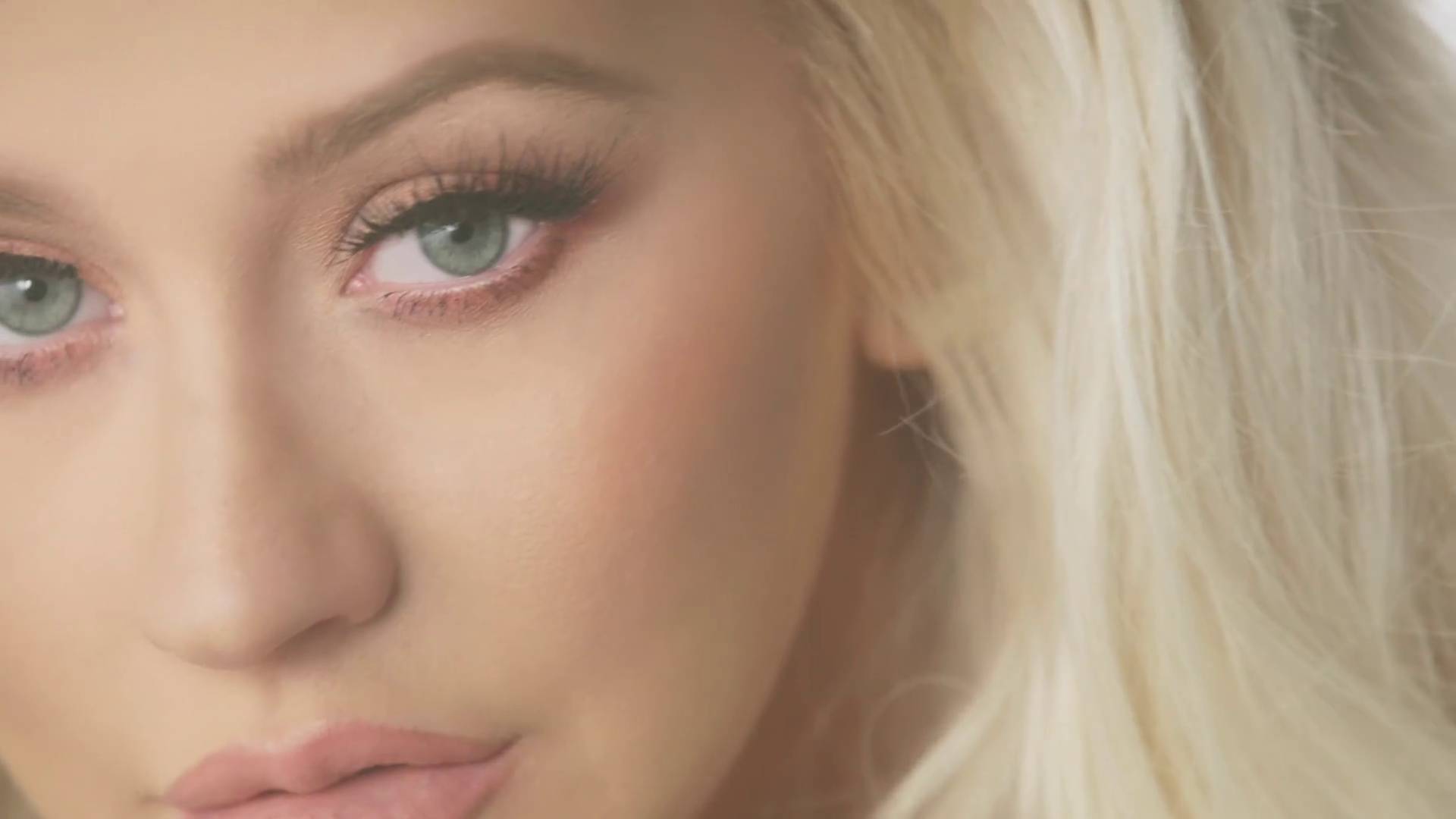 Screen_Captures-03.jpg