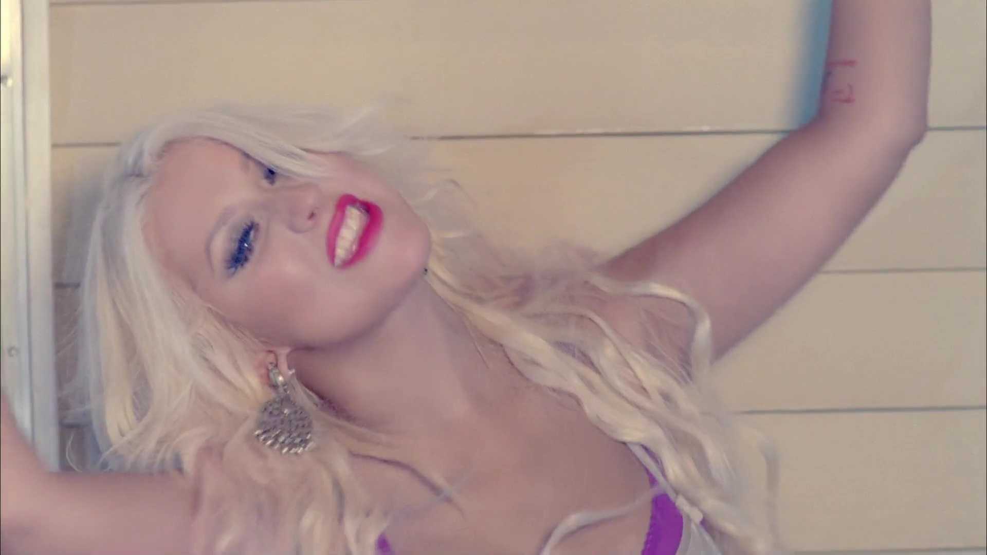 Screen_Captures_-_Your_Body-52.jpg