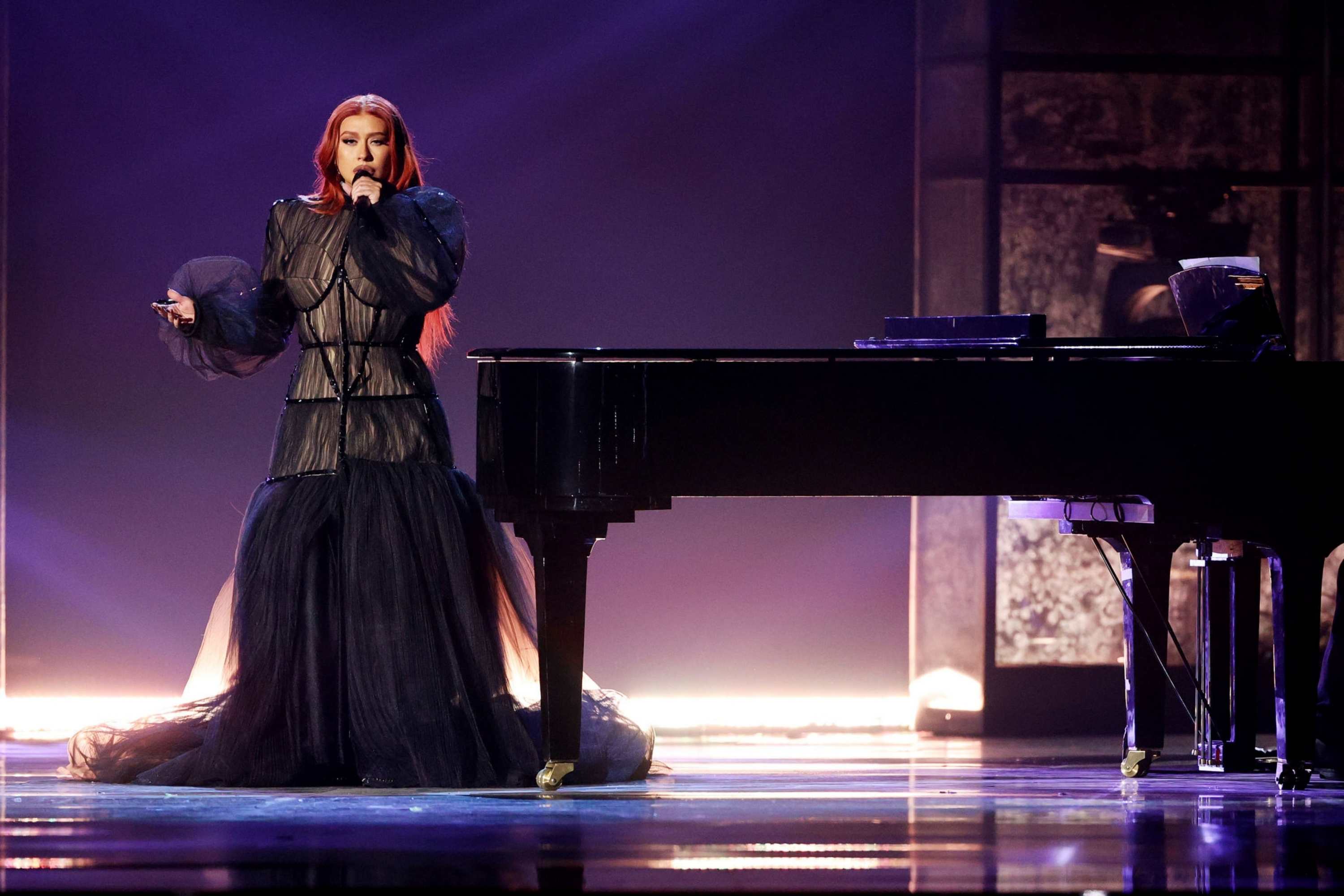 The_22nd_Annual_Latin_GRAMMY_Awards_Performance_-_November_1804~0.jpg