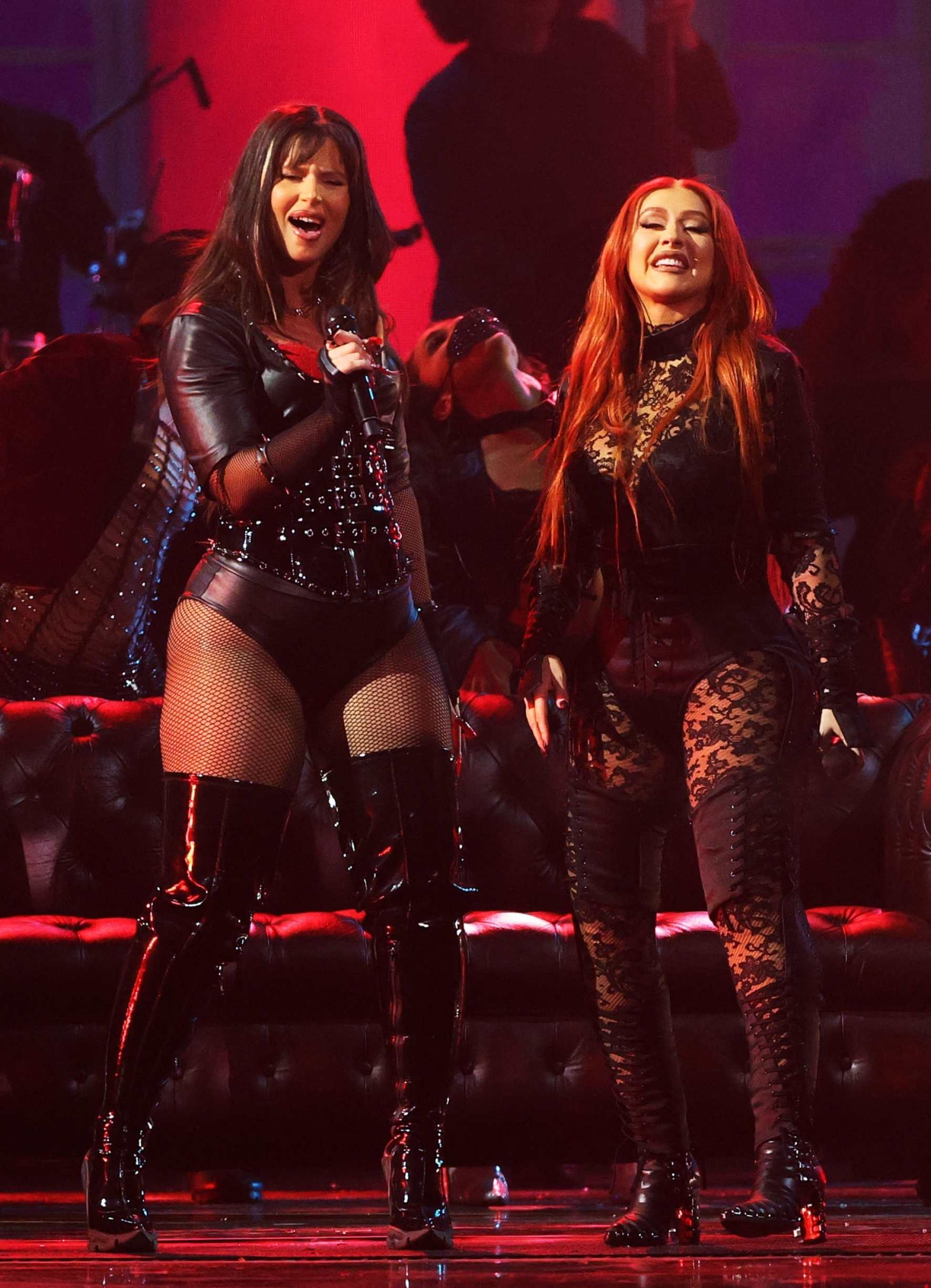 The_22nd_Annual_Latin_GRAMMY_Awards_Performance_-_November_1815~0.jpg