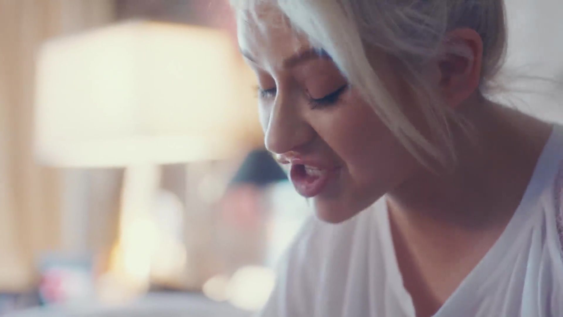 Where27s_Maria_28Liberation_by_Christina_Aguilera29-12.jpg
