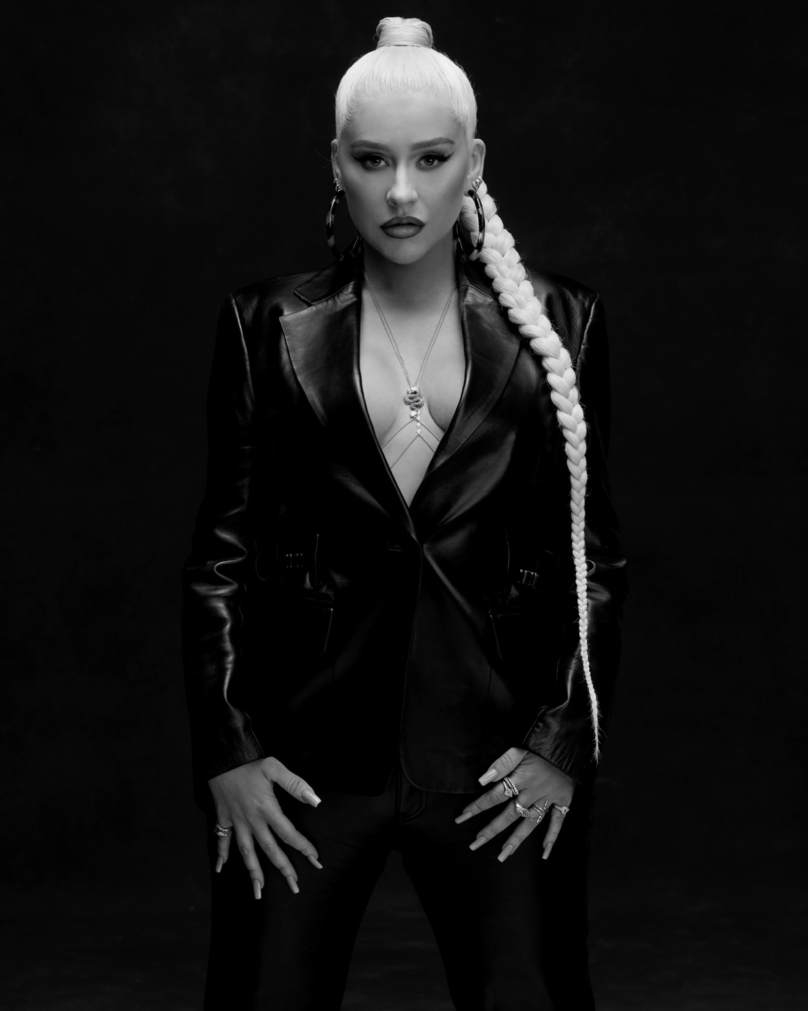 Xtina_40th_Birthday_04.jpg