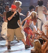 2000_MTV_Video_Music_Awards_-_Performing-03.jpg