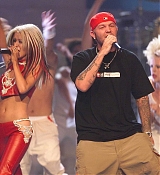 2000_MTV_Video_Music_Awards_-_Performing-14.jpg