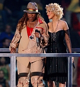 2004_MTV_Video_Music_Awards_Show_282129.jpg