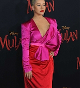 Christina_Aguilera_-_Disney_s_Mulan_Premiere_in_Hollywood2C_California__-_March_9-66.jpg
