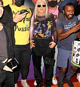 Christina_Aguilera_-_at_XTINA_Pride_2022_Pop_Up_in_West_Hollywood_0608202220.jpg