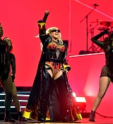 Christina_Aguilera_Performs_At_The_O2_Arena_286529.jpg