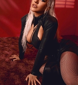 Harper27s_Bazaar_Vietnam_281329.jpg