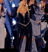 Latin_Grammy_Performance09.jpg