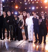 VH1_Special_Men_Strike_Back_-_Performing-01.jpg
